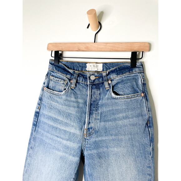 Free People Stella Skinny Jeans Size 26 Always Blue Distressed Raw Hem Denim - Picture 3 of 8